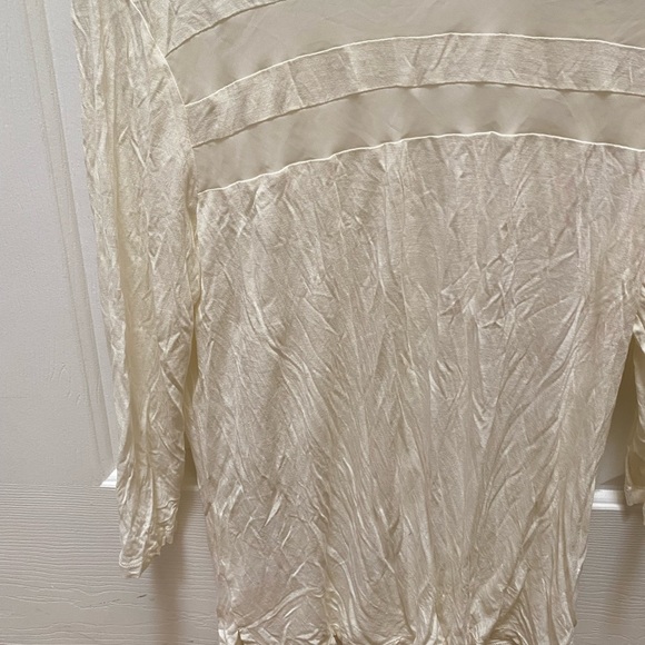 Ann Taylor cream top size large - Picture 8 of 9